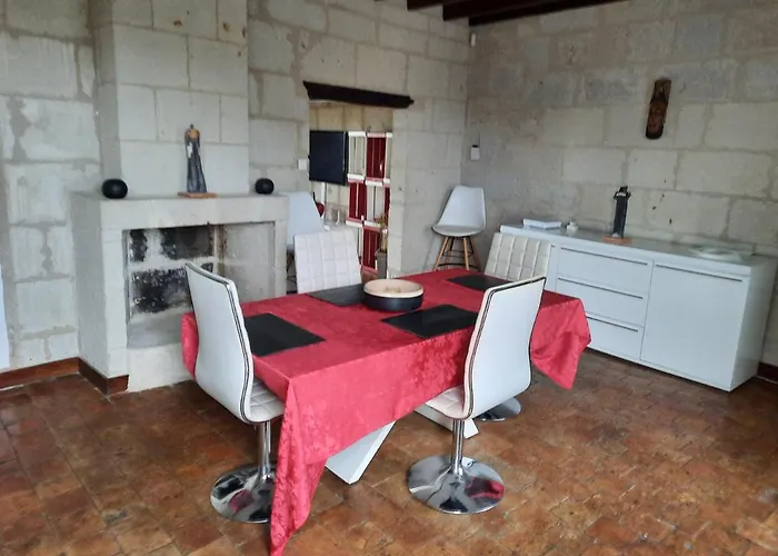 Maison De Loire